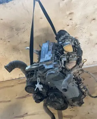 Toyota Hilux (AN10, AN20, AN30) Engine