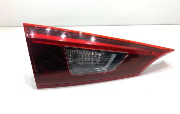 Mazda 3 II Rear/tail lights B45A513G0