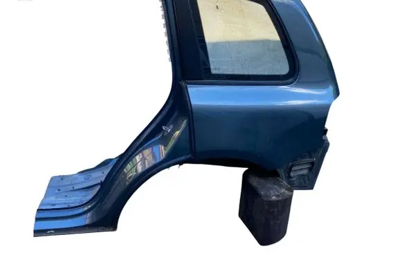 Volkswagen Touareg I Rear quarter panel 