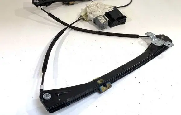 Volkswagen Golf VI Front door window regulator with motor 1K5837401AS