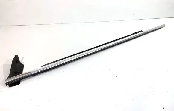 Audi A6 S6 C7 4G Front door windshield rail 4G0853283