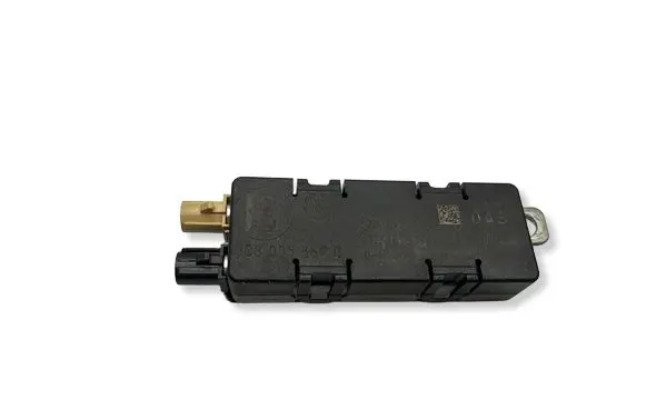 Volkswagen PASSAT CC Aerial antenna amplifier 3C8035552B