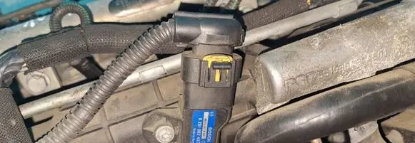 Fiat Croma Air pressure sensor 0281002437