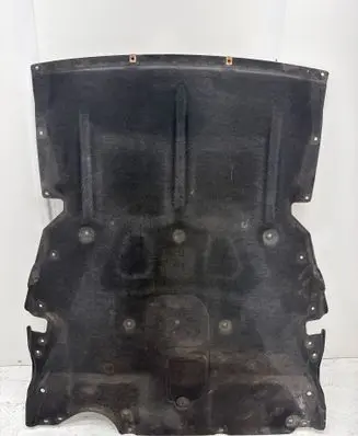 BMW 2 F22 F23 Engine splash shield/under tray 7241814