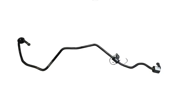 Mazda 6 Fuel injector supply line/pipe 