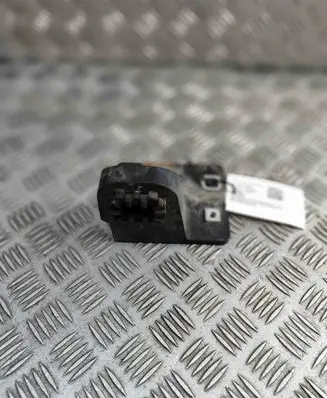 Skoda Enyaq iV Radiator support slam panel bracket 1EA121367H