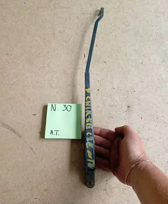 Fiat 500 Cinquecento Front wiper blade arm 23554848