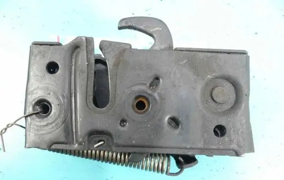 Volvo S90, V90 Engine bonnet/hood lock/catch 31479533 IMPRK1275897