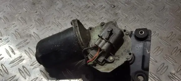 Nissan Primera Wiper motor