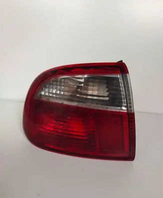 Seat Toledo II (1M) Rear/tail lights 1M5945095B