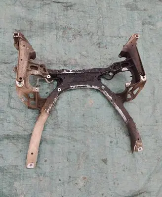 BMW 3 E90 E91 Front subframe 31116785639