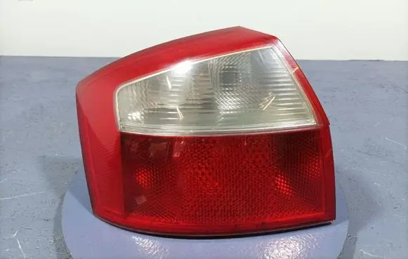 Audi A4 S4 B6 8E 8H Rear/tail lights 153929
