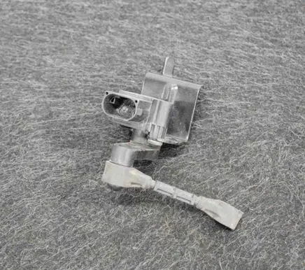 Rear air suspension level height sensor