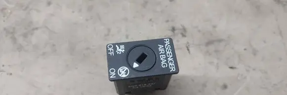 Audi A4 S4 B8 8K Passenger airbag on/off switch 5Q0919237 PA6GF30 A41522