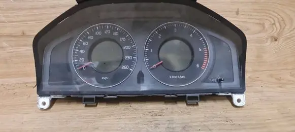 Volvo S80 Speedometer (instrument cluster) 30786449AA