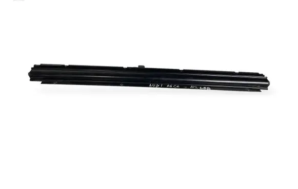 Audi A6 S6 C6 4F Rear door sun blind/shade 