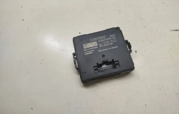 Volkswagen PASSAT B8 Gateway control module 5Q0907530AF
