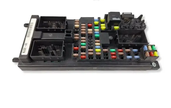 Land Rover Range Rover Evoque L538 Fuse module BJ3214F041AE 528251F03