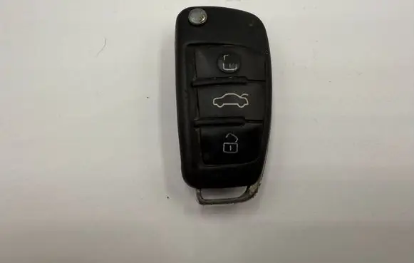 Audi A4 S4 B7 8E 8H Ignition lock 8E0837220Q