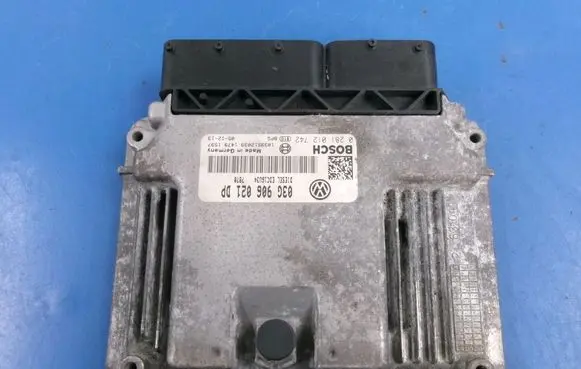 Volkswagen PASSAT B6 Engine control unit/module ECU 03G906021DP