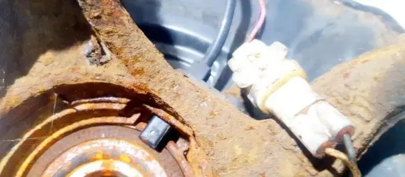 Toyota Yaris ABS brake wheel speed sensor