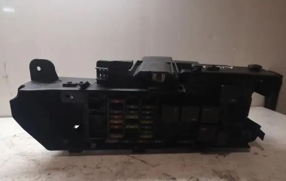 Volvo V70 Fuse box set 9494210 A1601