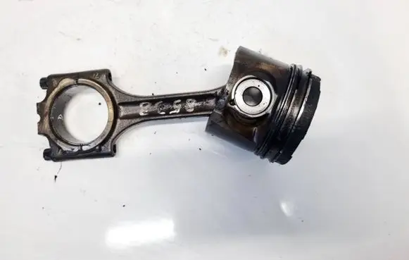 Volvo S60 Piston with connecting rod