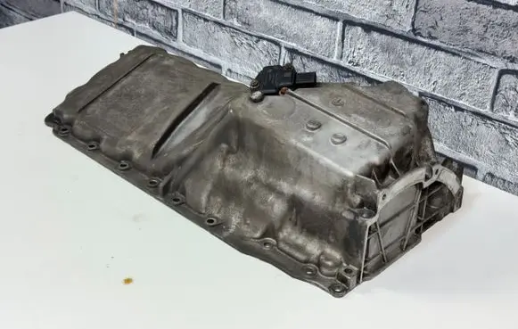 BMW 5 F10 F11 Oil sump 7800322