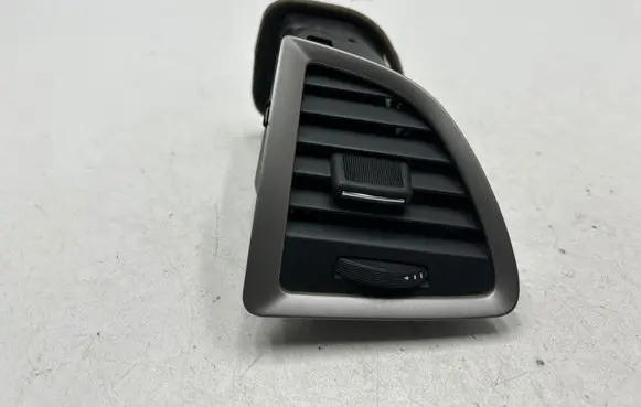 Opel Astra J Dashboard side air vent grill/cover trim 13300555