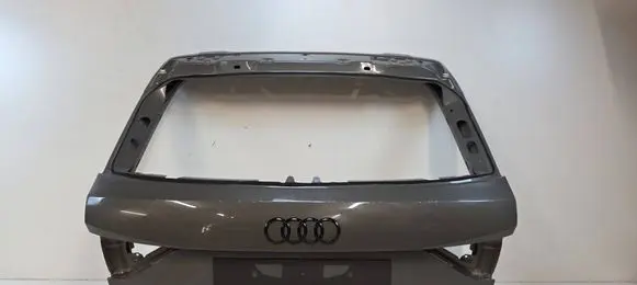 Audi A1 Tailgate/trunk/boot lid 82A827755