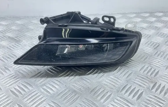 Audi A3 S3 8V Front fog light 8V0941700B