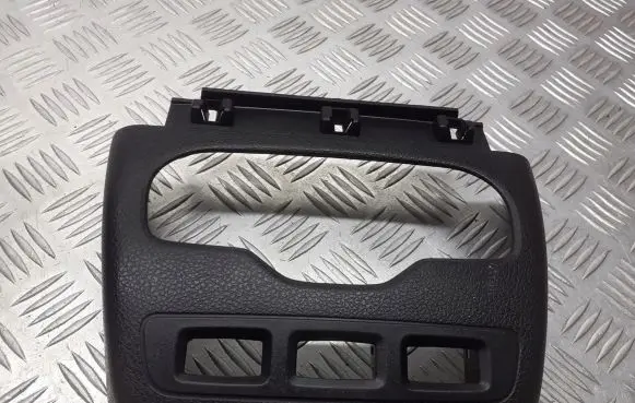 Dacia Lodgy Radio/GPS head unit trim 275009445R