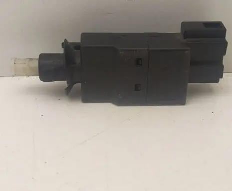 Mercedes-Benz E W211 Brake pedal sensor switch 0015454009