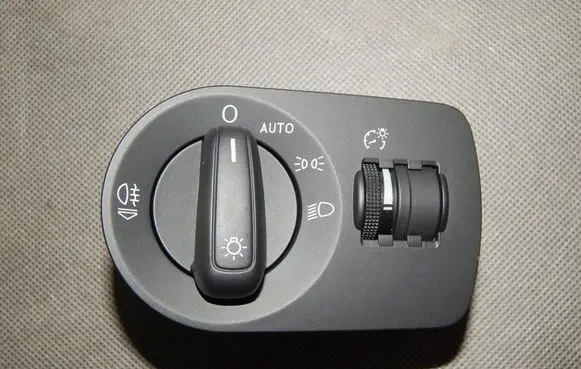 Audi Q3 8U Light switch 8X1941531AJ
