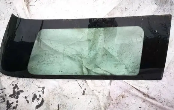 Mini One - Cooper R50 - 53 Rear side window as2
