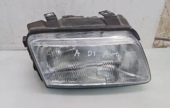 Audi A4 S4 B5 8D Headlight/headlamp
