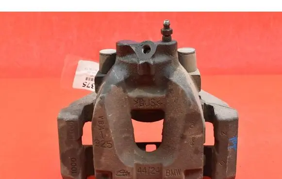 BMW 7 F01 F02 F03 F04 Rear brake caliper