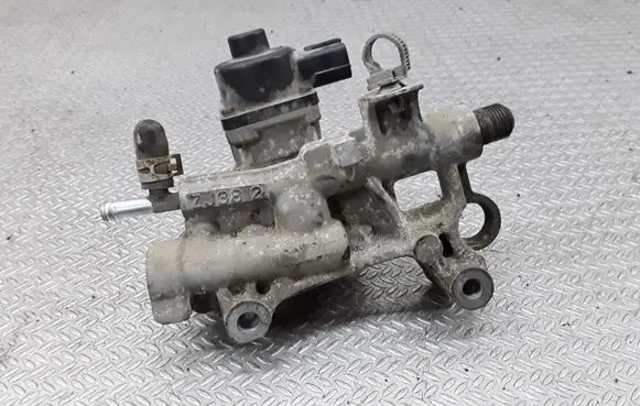 Mazda 2 EGR valve ZJ382