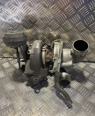 Toyota Auris 150 Turbo 172010R021 VB13