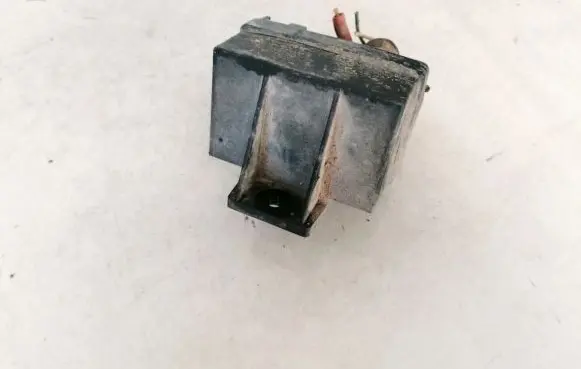 Peugeot 406 Glow plug pre-heat relay 9619039780 12v-735068