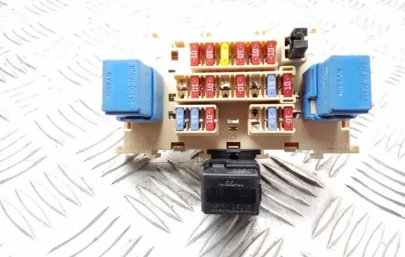 Nissan Qashqai Fuse module
