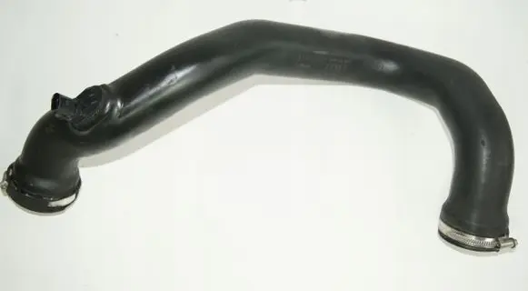 Audi Q5 SQ5 Intercooler hose/pipe 80A145673C