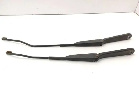 Citroen Berlingo Front wiper blade arm 80007467B