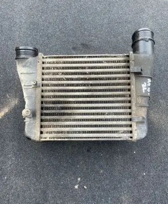 Audi A4 S4 B7 8E 8H Intercooler radiator 8E0145805AA