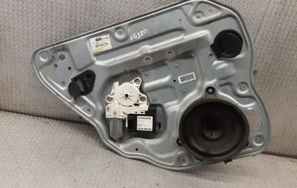 Rear door window regulator with motor