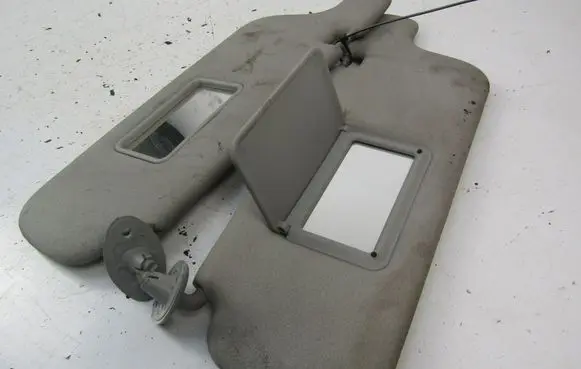 Toyota Yaris Verso Sun visor 