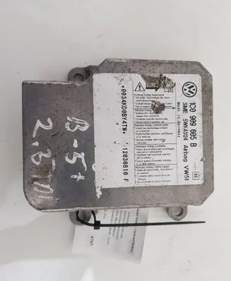 Volkswagen PASSAT B5.5 Airbag control unit/module 1C0909605B