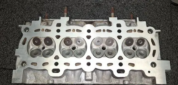 Ford Focus Engine head XS4E6090BA