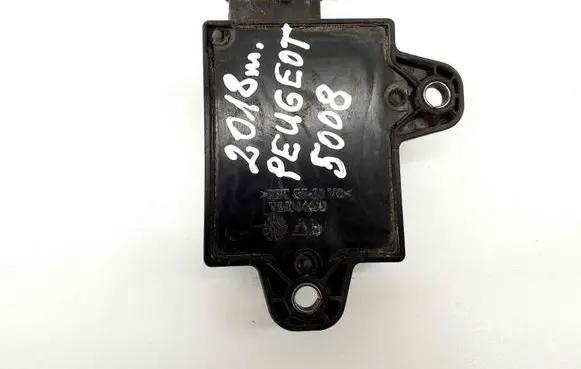 Peugeot 5008 II Other devices 9828207680