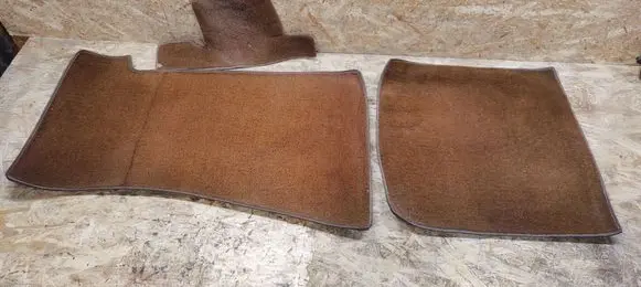 Mercedes-Benz SL R107 Car floor mat set 4708441